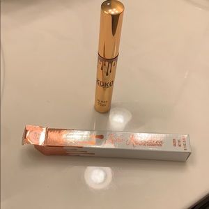 Koko Kollection lip gloss in Sugar Plum